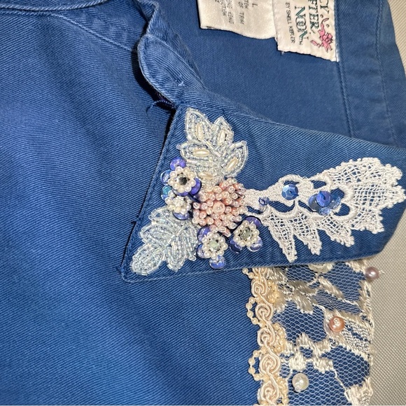 Vintage Lacy AfterNoon L Shell Kepler Rhinestone Button Up Shirt Lace Whimsy - Picture 10 of 10